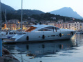 Pershing 76 Yacht a motore