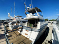 Mochi Craft 44 Flybridge