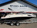Bayliner VR5 Cuddy med Mercury  F225 V6 og 2500 k Kajutový člun