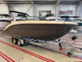 Sea Ray 210 SPX Bowrider