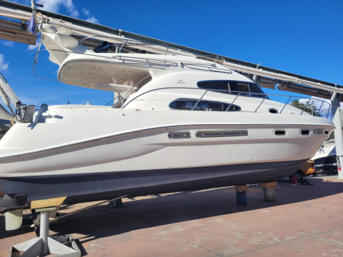 Sealine T 47 FLY