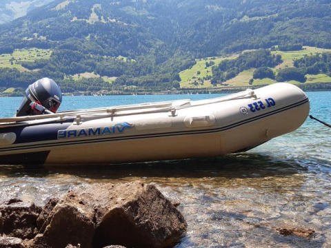 Viamare Schlauchboot 8 PS Yamaha-Aussenborder