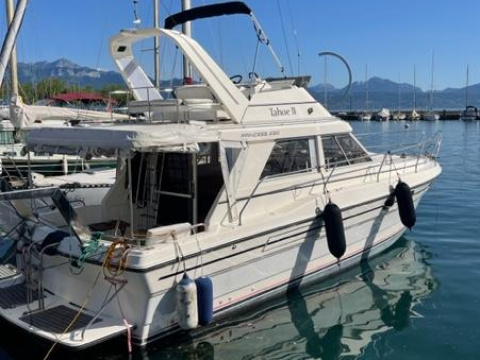 1988 Princess 330, CHF 45.000,-