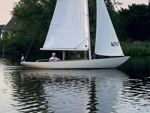 Rustler 24 image