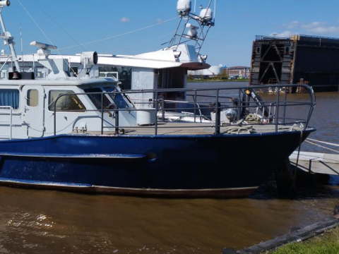 Bodan Werft ehem. Zollboot Wohnboot Aluboot Kran
