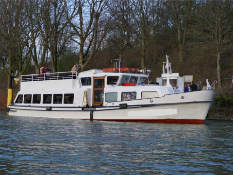 Fahrgastschiff 100 Personen Barkasse
