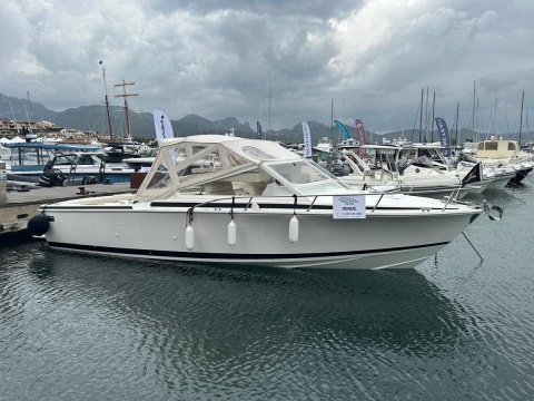 Bertram Moppie 28