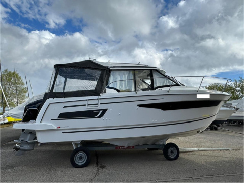 Jeanneau Merry Fisher 895