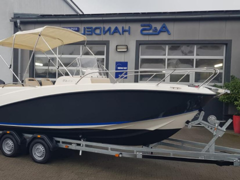Quicksilver 675 open