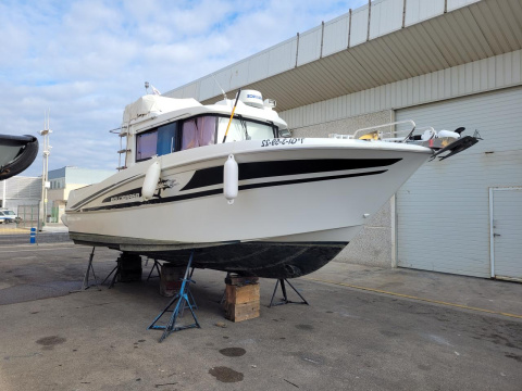 Beneteau Barracuda 9 fly