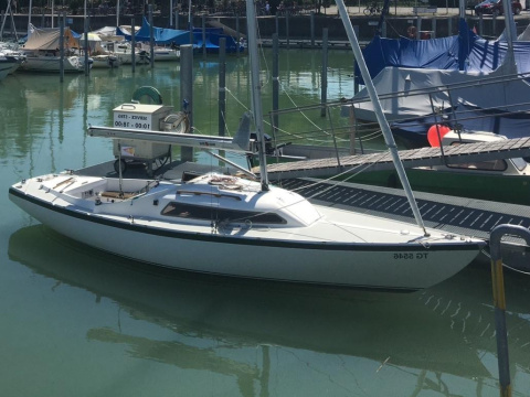 Artekno H-Boot