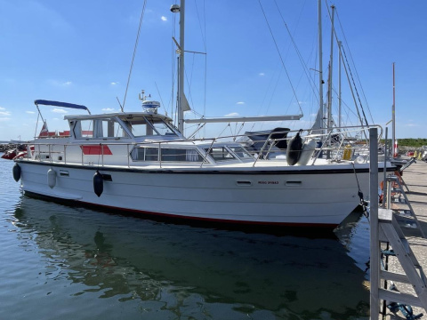 Condor Yachting Comtess 44