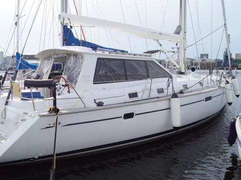 One Off Design 50 feet Decksalon yacht