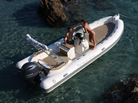 Capelli Tempest 650