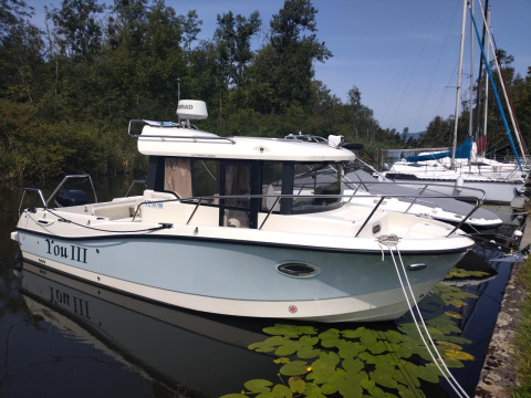 Quicksilver QS 755 PILOT HOUSE