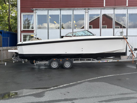 Delta Powerboats 26 Open