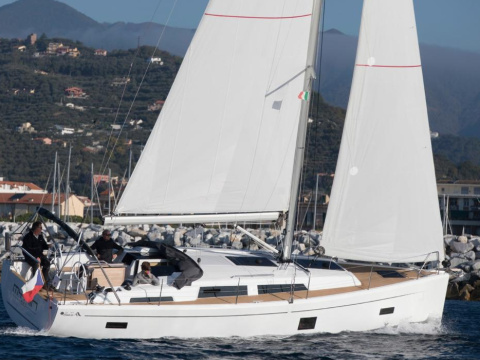 Hanse Yachts AG Hanse 388