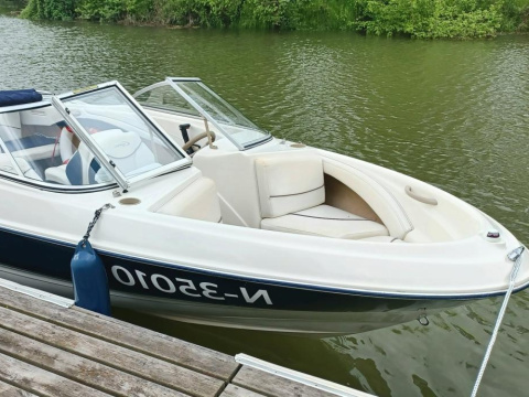 Bayliner Capri