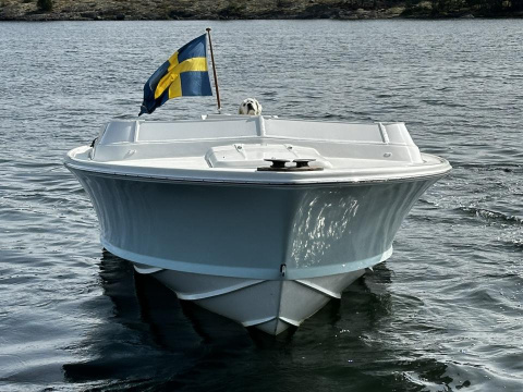 Bertram 25 Open