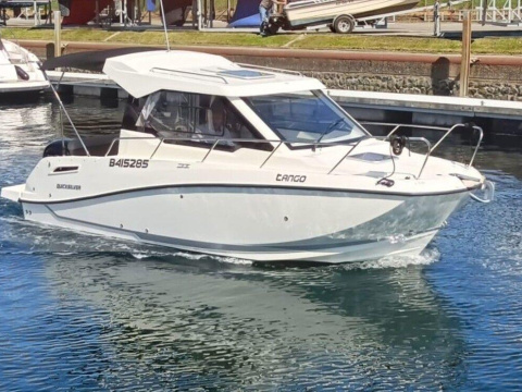 Quicksilver 675 Weekend