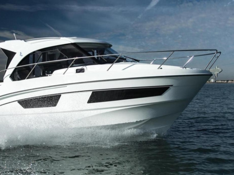 Beneteau Antares 9 OB