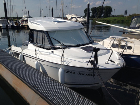 Jeanneau Merry Fisher 605