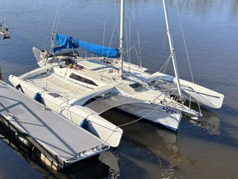 Corsair Marine F27 Sportscruiser