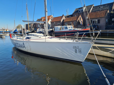 Beneteau First Class 8