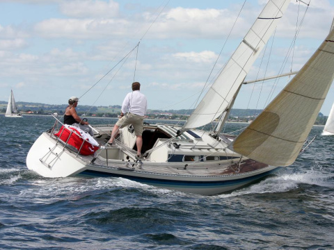 Luffe 37 - Luffe Yachts