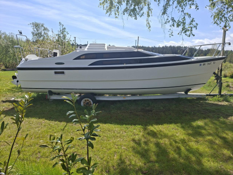 MacGregor 26M