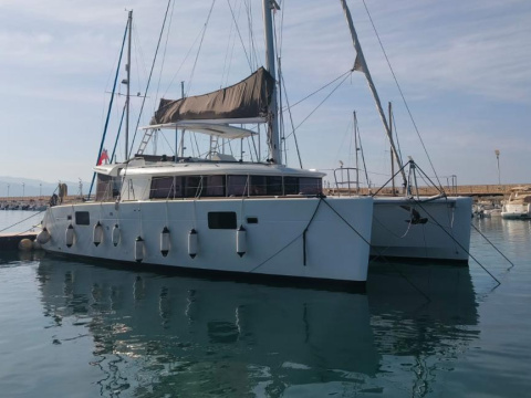 Lagoon 450F
