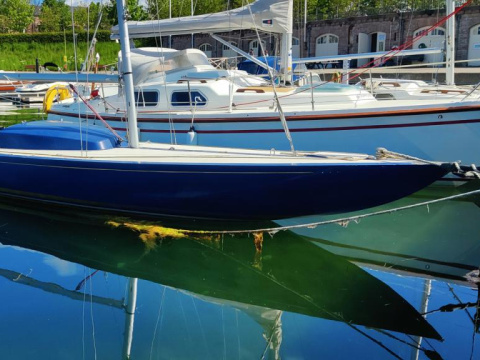 BB Yacht Dragon Class
