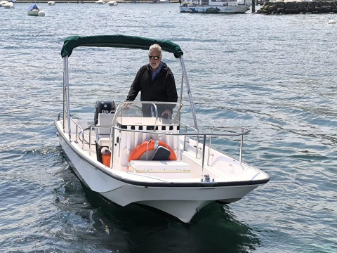 Boston Whaler Montauk 17