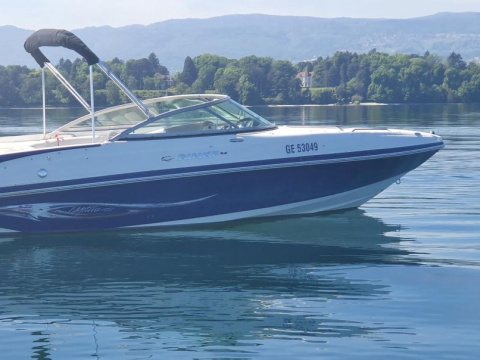 Rinker Captiva 226