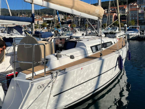 Dufour 350 Grand Large
