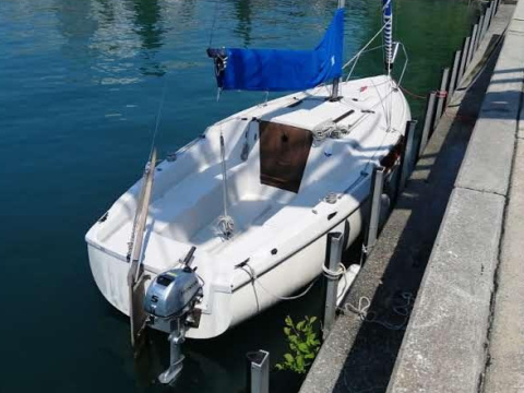 Jeanneau flirt