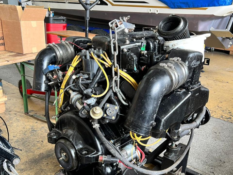 MerCruiser V8 8,2 750 PS