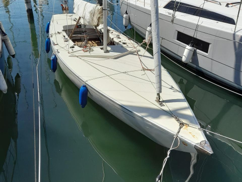 Frauscher Trias als Daysailer