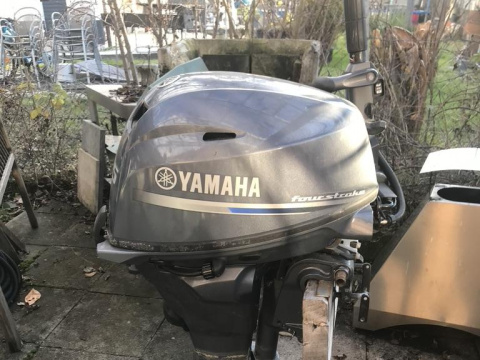 Yamaha F25GMH