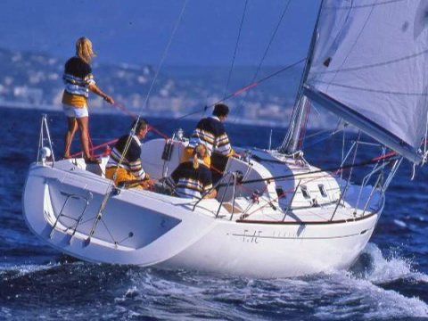 Beneteau First 31.7