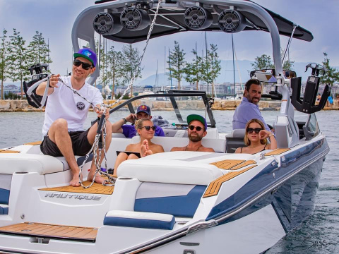 Nautique G23