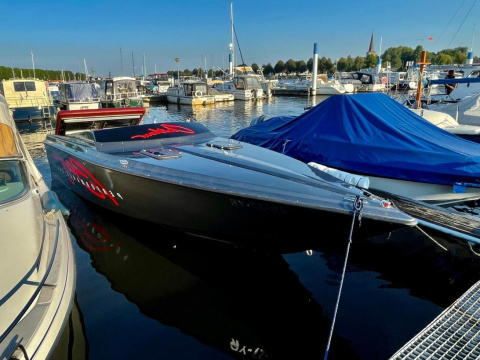 Baja Outlaw 24 ft