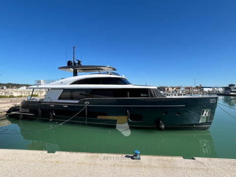 Azimut Magellano 25 Metri