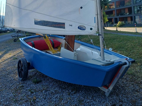 Optimist SUI 245