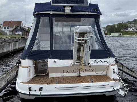 Sealine F34