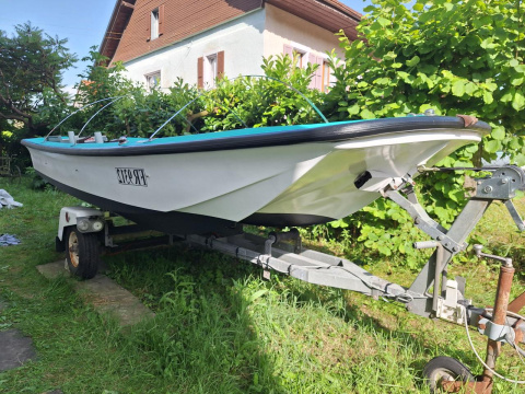 Dell Quay Barque Dory13 avec 8cv