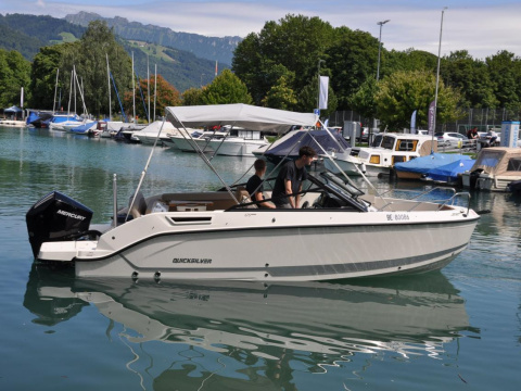 Quicksilver Activ 675 BR