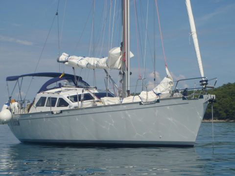 Cantiere Alto Adriatico DIX 38