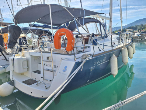 Beneteau Oceanis 40