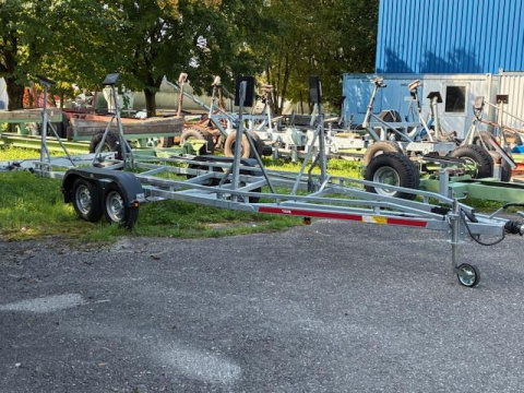Brühlmann Segeltrailer 2500kg